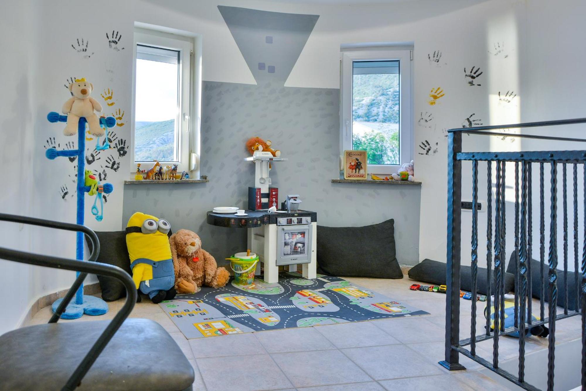 Sea View Apartment สเวติยูไร ภายนอก รูปภาพ