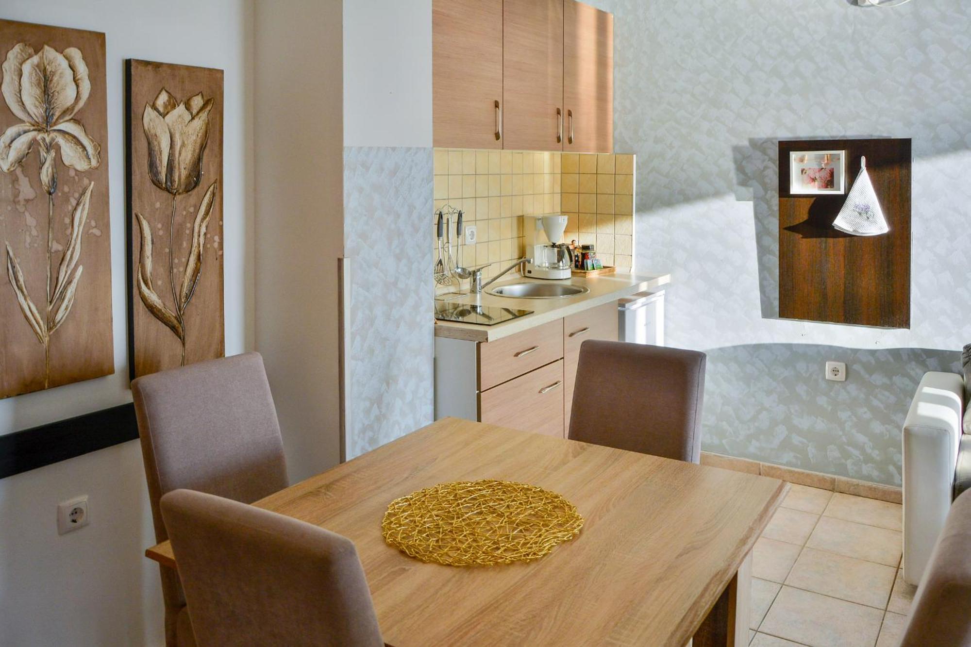 Sea View Apartment สเวติยูไร ภายนอก รูปภาพ