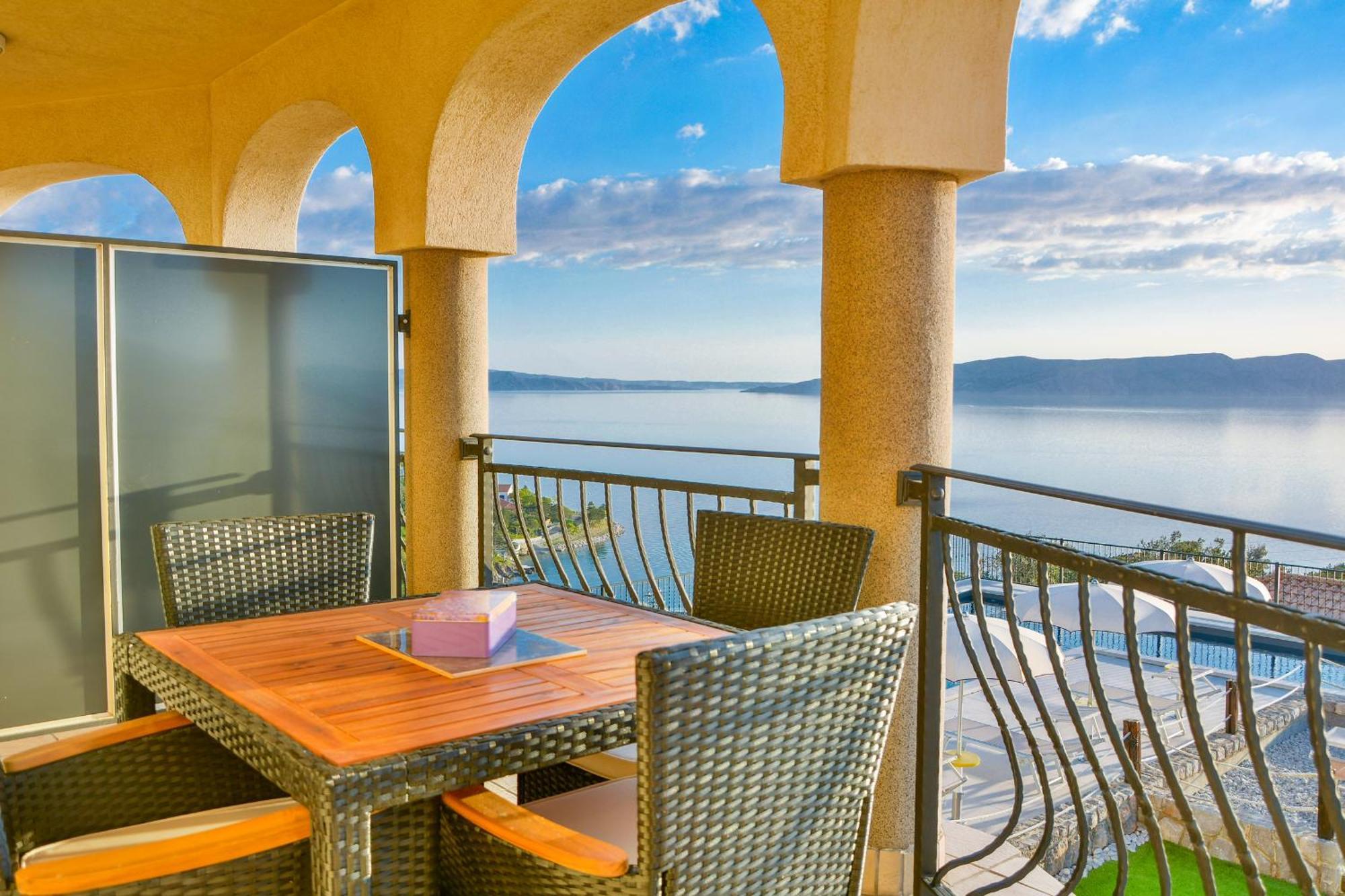 Sea View Apartment สเวติยูไร ภายนอก รูปภาพ