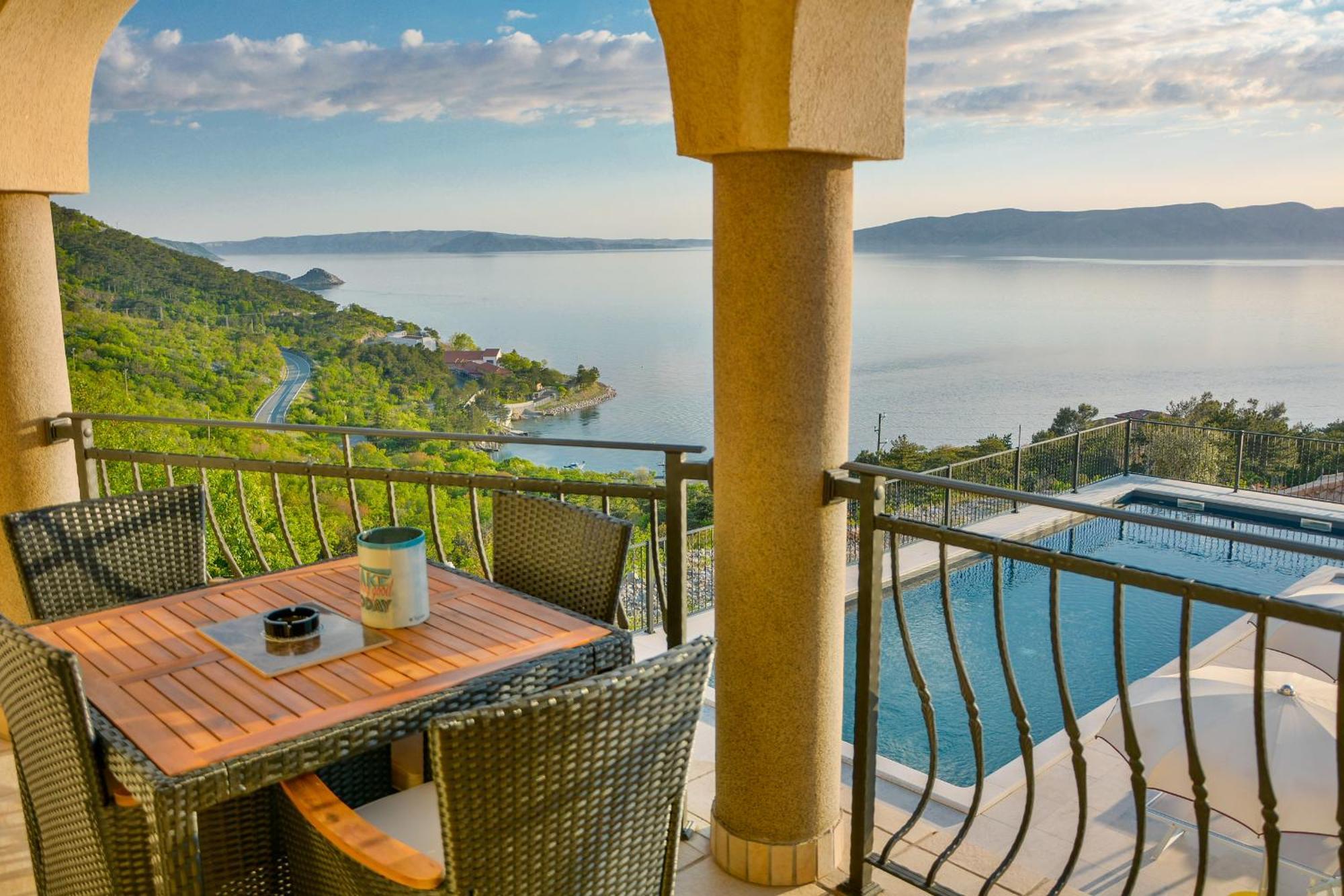 Sea View Apartment สเวติยูไร ภายนอก รูปภาพ