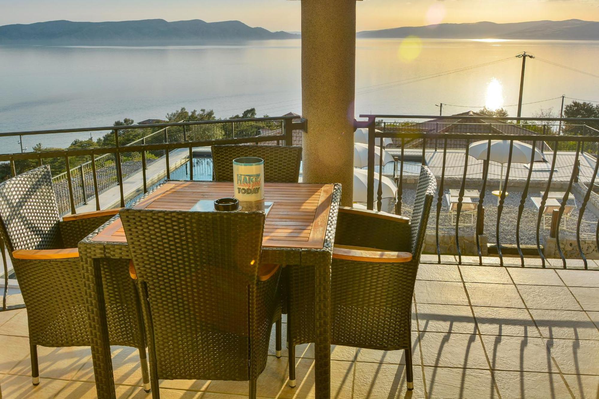 Sea View Apartment สเวติยูไร ภายนอก รูปภาพ