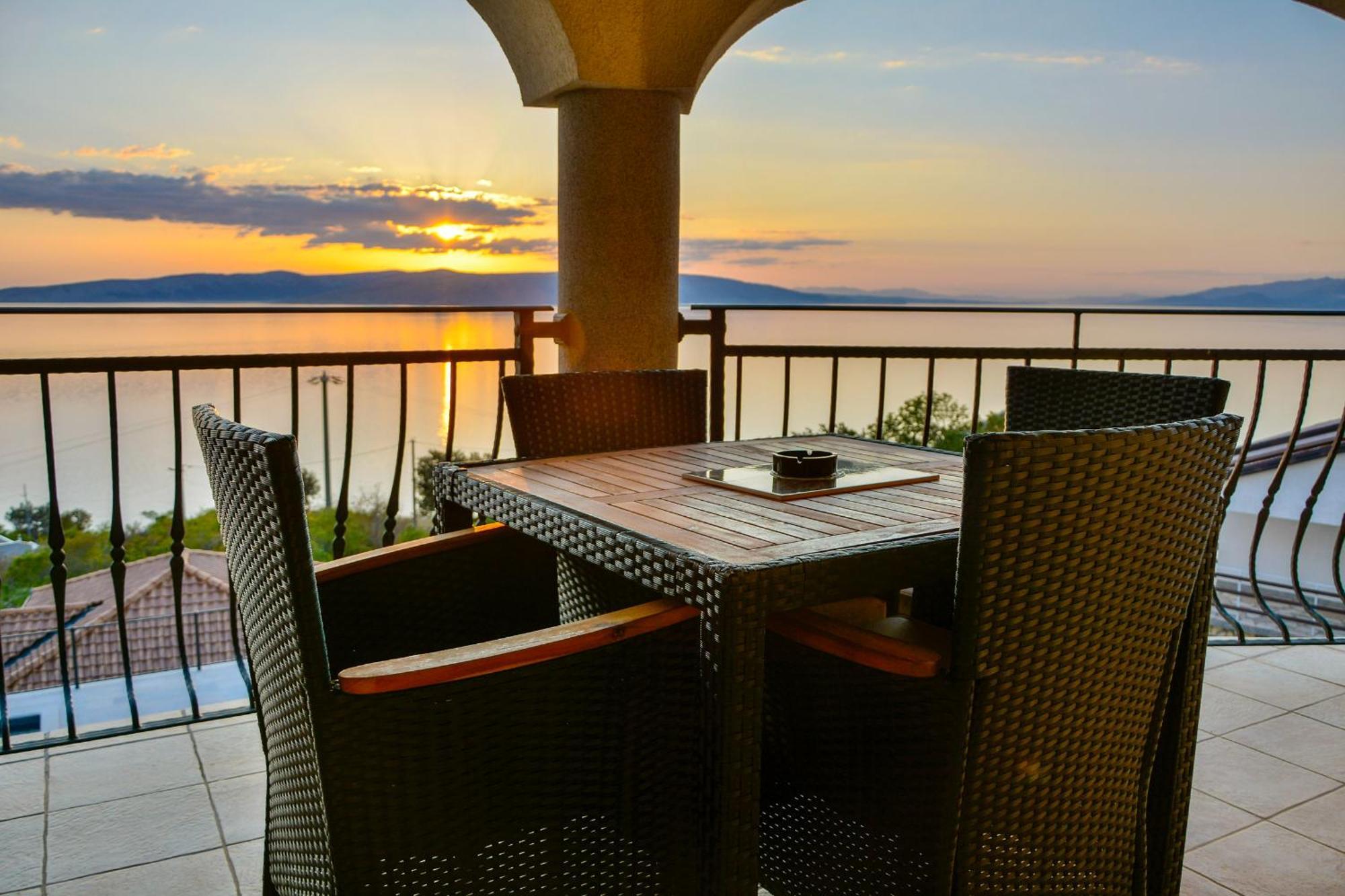 Sea View Apartment สเวติยูไร ห้อง รูปภาพ