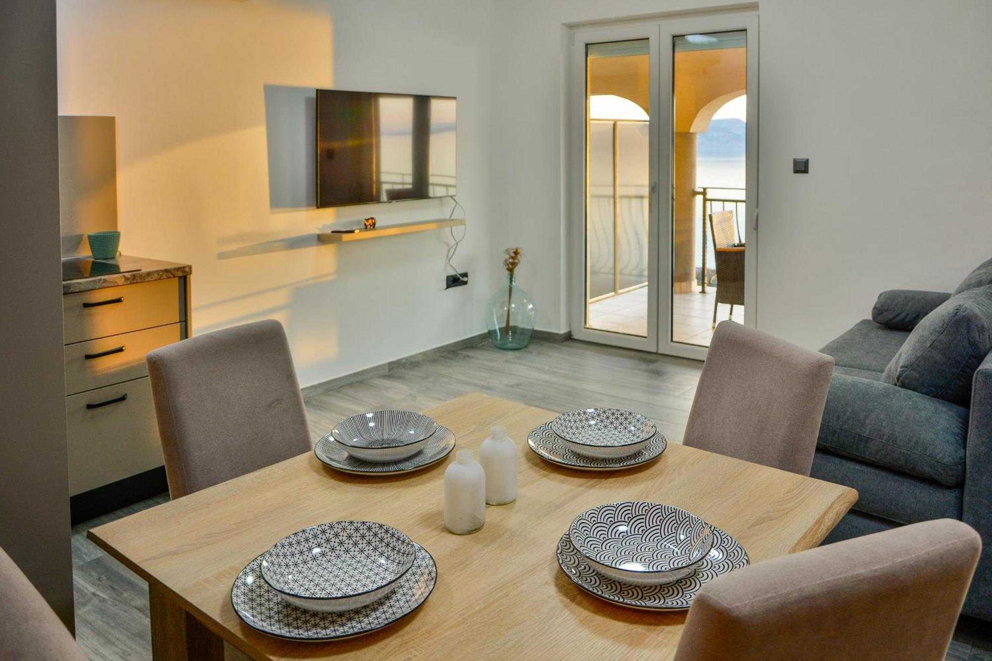 Sea View Apartment สเวติยูไร ห้อง รูปภาพ